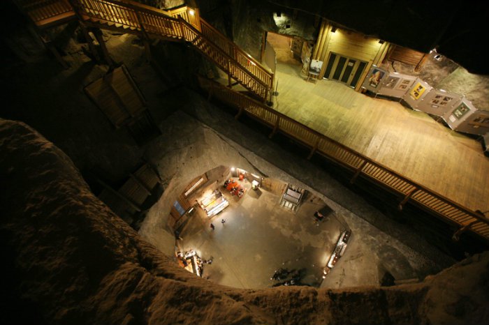 salt mine guided tour (8)